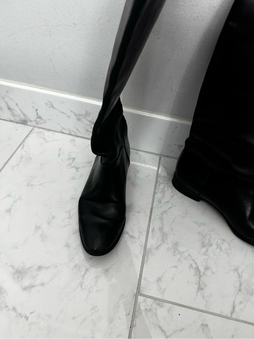 Pappagallo Black Leather Knee-High Boots